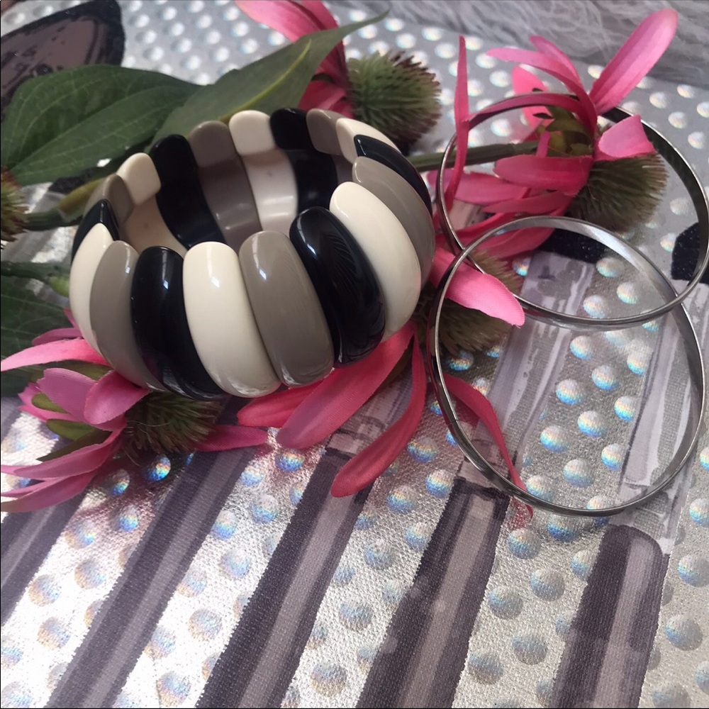 🍀Avon Bracelet